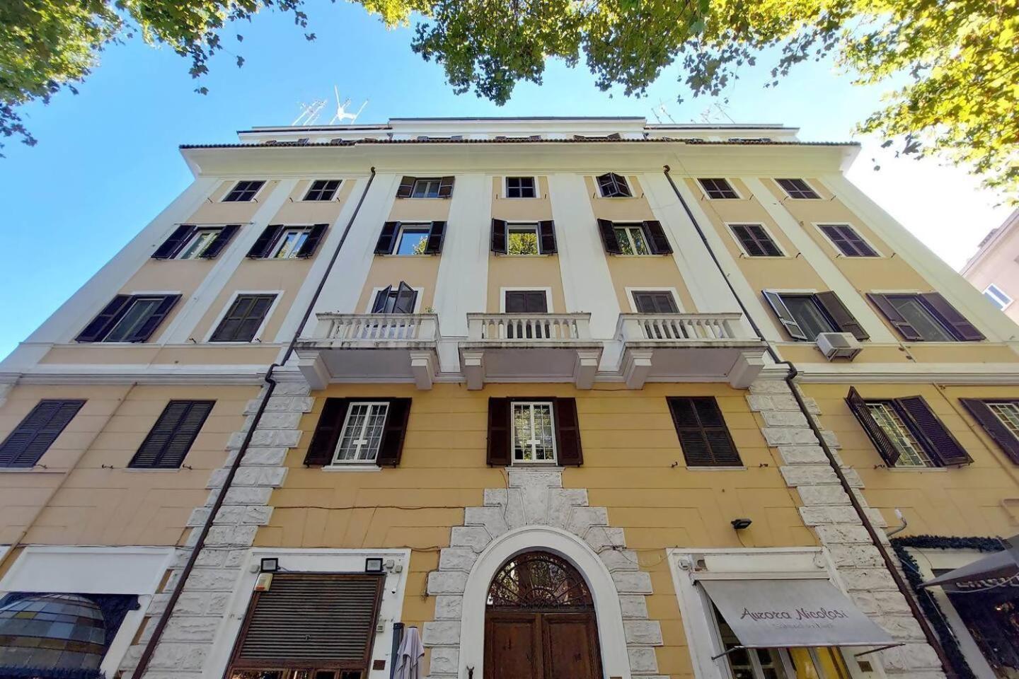 Parioli Apartment Self Check In Rome Bagian luar foto